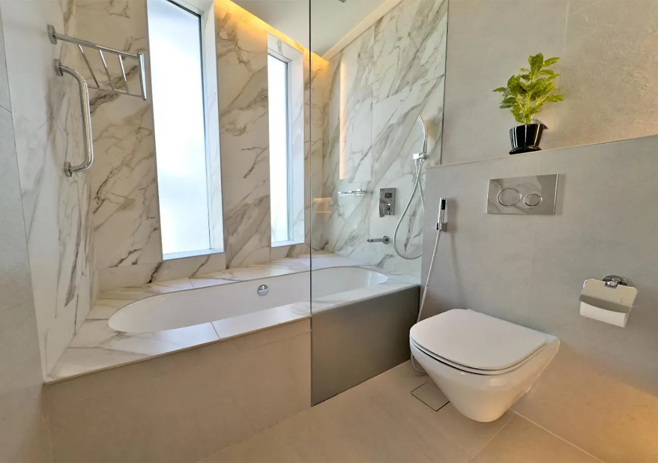 Luxury Full Marina View 1 Bedroom Hall & Infinity Pool On Marina Walk Dubaï Émirats arabes unis