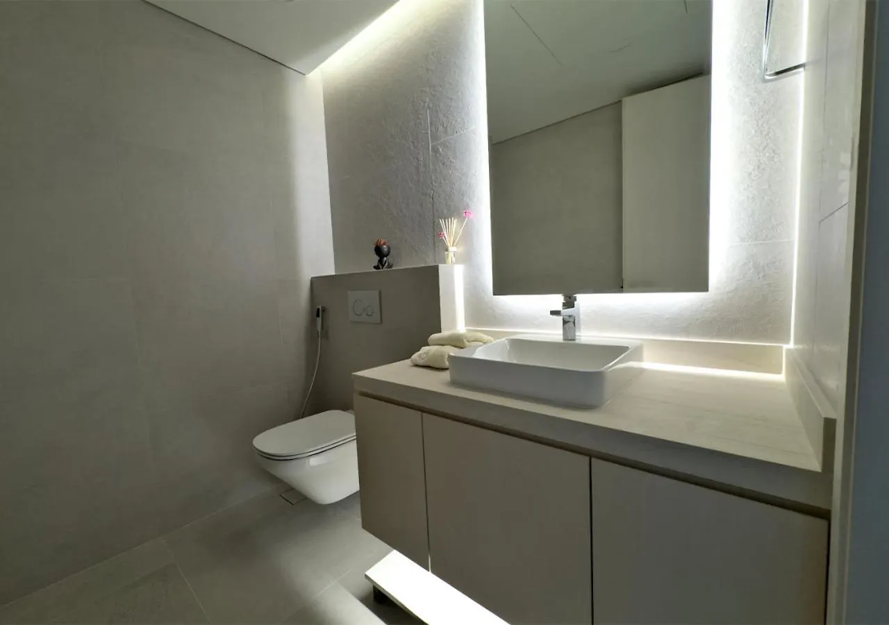 Luxury Full Marina View 1 Bedroom Hall & Infinity Pool On Marina Walk Dubai
